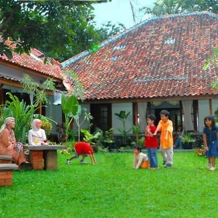 Rumah Ebo Bandung Exterior foto